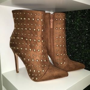 Brown heels with gold studs